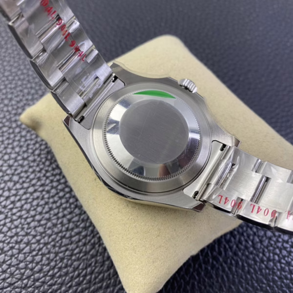 Rolex Yacht-Master 116622 Stainless Steel platinum Dial 40mm Mens Replica Watch - Image 8