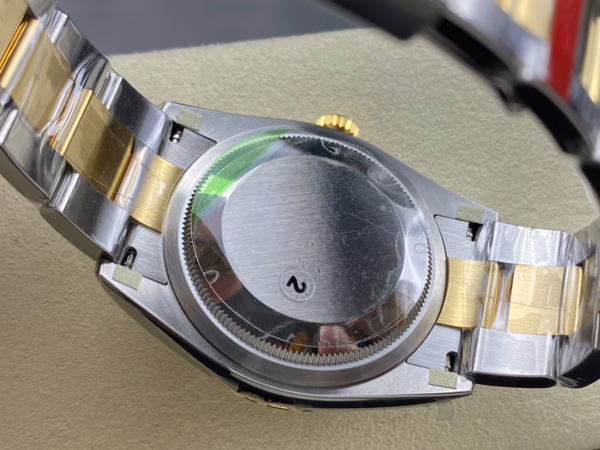 Rolex Explorer 36 Black Dial Yellow Gold M124273 0001 Women's Watch - Image 10