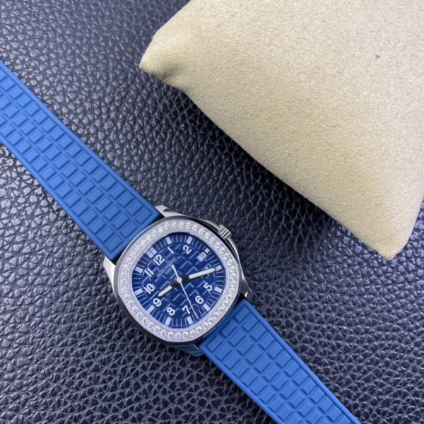 Replica Patek Philippe Aquanaut Blue 5067A 022 Watch For Sale - Image 9