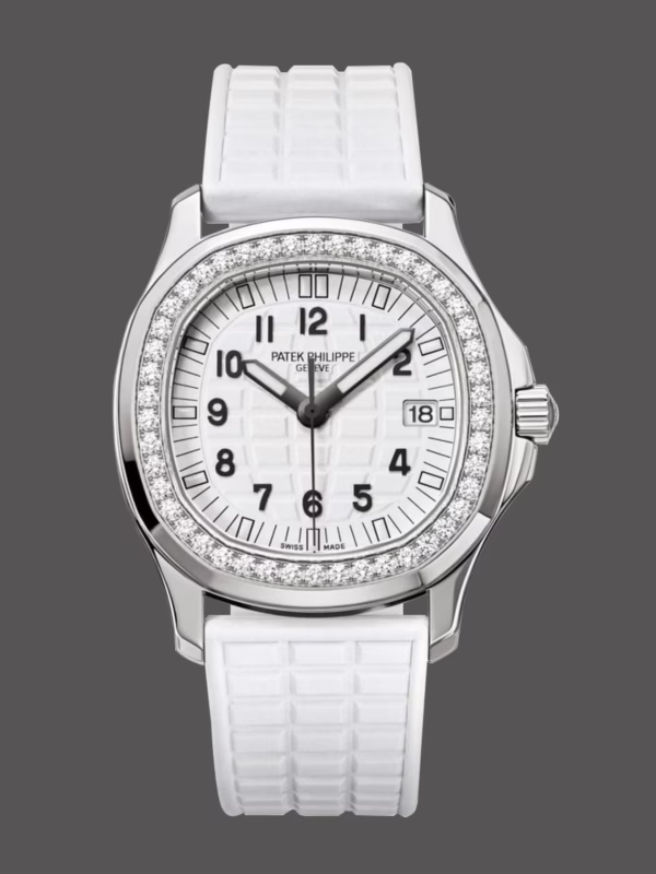 Replica Patek Philippe Aquanaut White 5067A 024 35.6mm Lady Watch