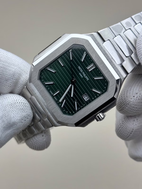 Patek Philippe Cubitus Date Sweep Seconds 5821 1A 001 Men's Watch - Image 3