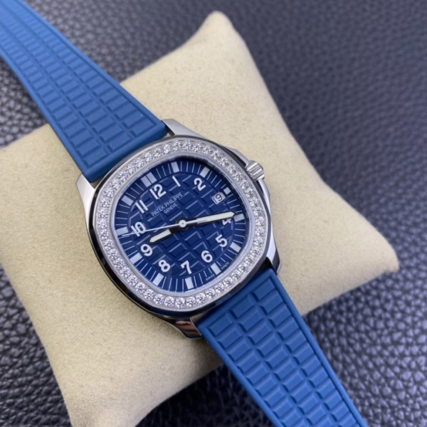 Replica Patek Philippe Aquanaut Blue 5067A 022 Watch For Sale - Image 5