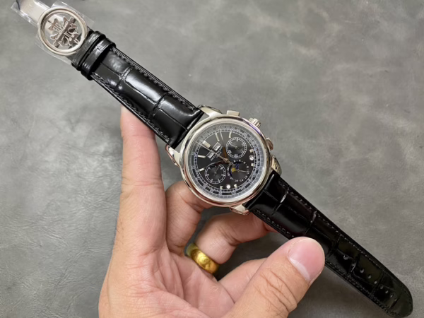 Patek Philippe Perpetual Calendar Chronograph Grand Complications 5970P 001 - Image 3