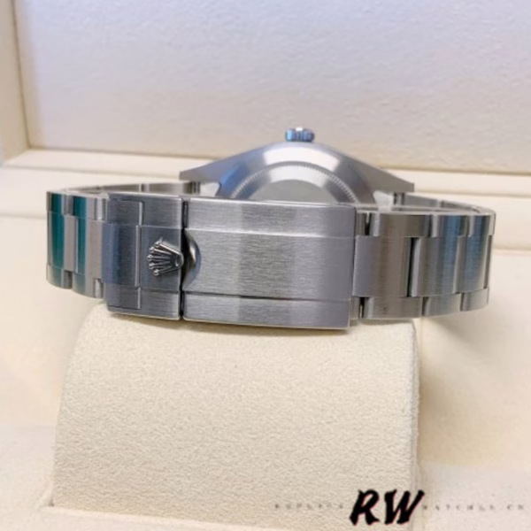 Rolex Explorer 214270 Stainless Steel Black Dial 39MM  Mens Replica Watch - Image 6