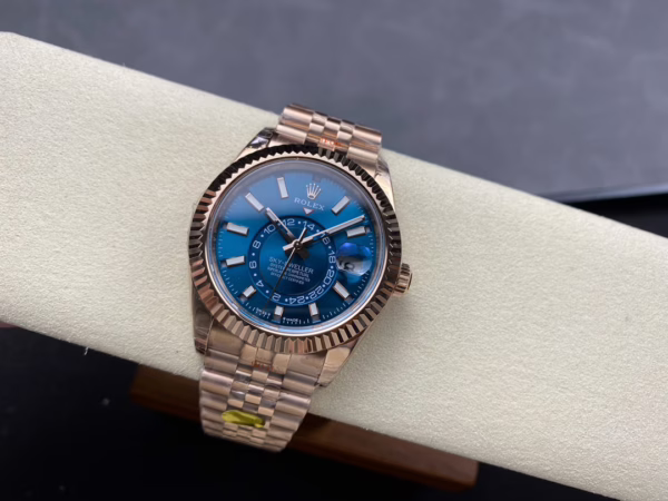 Rolex Sky Dweller 42 Everose Gold Blue Green Dial m336935 0005 Men's Watch - Image 8