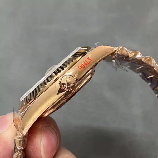 Rolex Day Date in 18 ct Everose Gold M228235 0055 40mm - Image 12