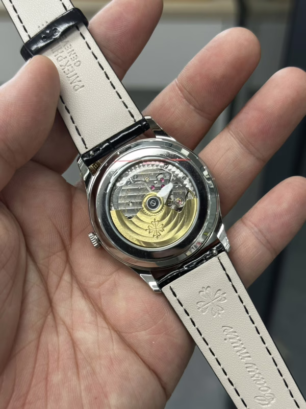 Patek Philippe Calatrava Silver Dial 18 kt White Gold 5196G 001 - Image 8