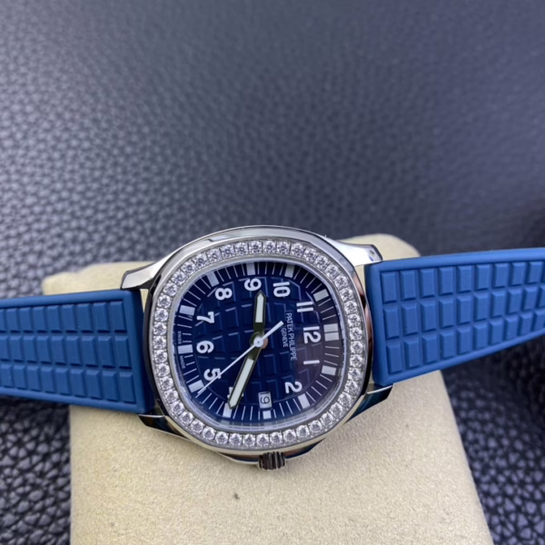 Replica Patek Philippe Aquanaut Blue 5067A 022 Watch For Sale - Image 6