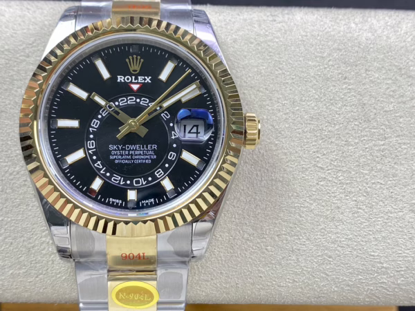 Rolex Sky Dweller 42 Yellow Rolesor Black Dial Oyster M336933 0003 Men's Watch - Image 5