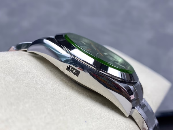 Rolex Milgauss 116400GV Stainless Steel Z-blue Dial 40mm Mens Replica Watch - Image 14