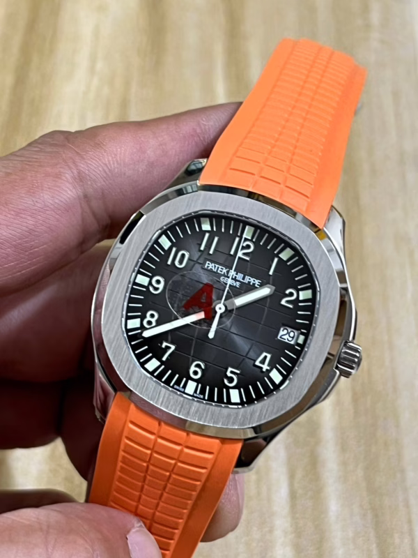 Replica Patek Philippe Aquanaut 5167R 40mm Mens Watch - Image 9