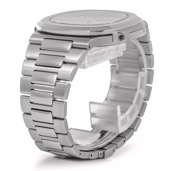 Patek Philippe Nautilus 5712A 40MM - Image 8