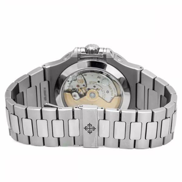Patek Philippe Nautilus 5726A 40.5MM - Image 8