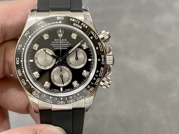 Rolex Cosmograph Daytona 126519LN - Image 2