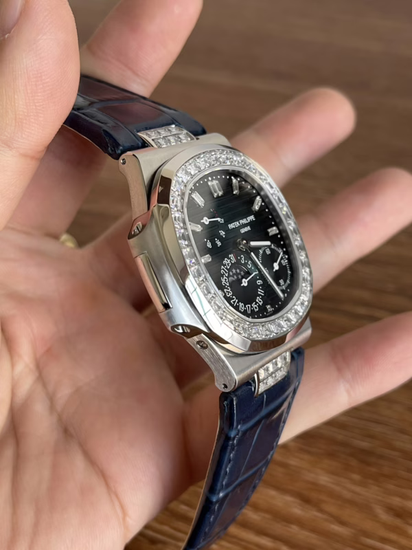 Patek Philippe Nautilus Moon Phases Black 5724G 001 40mm - Image 9