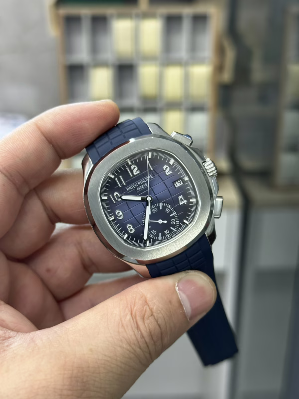 Replica Patek Philippe Aquanaut 5968G 001 42mm Mens Watch - Image 4