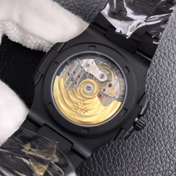 Replica Patek Philippe Nautilus Blue Dial 5711 40MM Mens Watch - Image 7