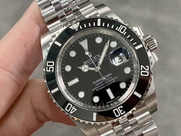 Rolex Submariner 41 Black Dial Fluted Bezel Jubilee 126610LN Men's Watch - Image 9