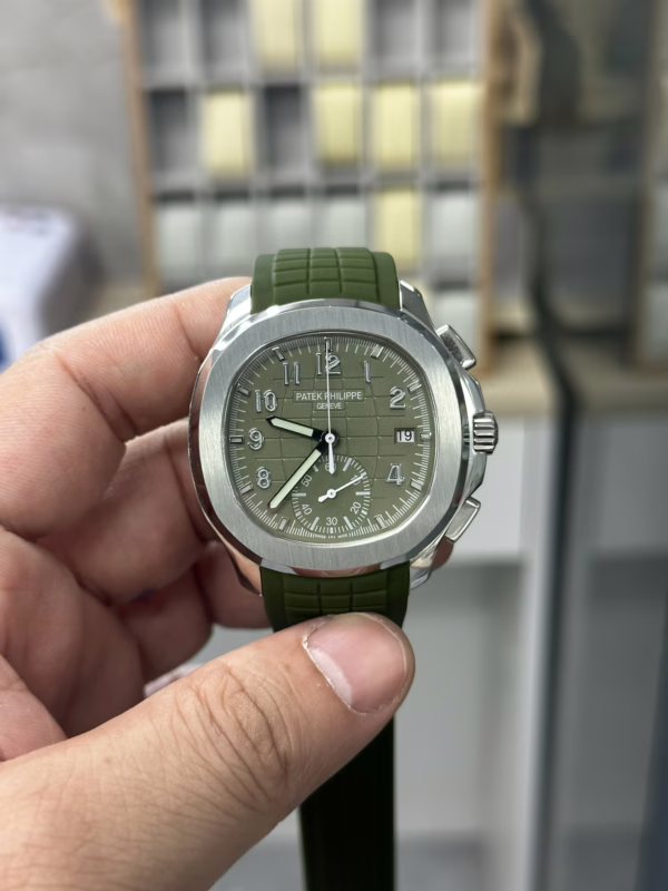 Replica Patek Philippe Aquanaut 5968A 010 42mm Mens Watch - Image 2