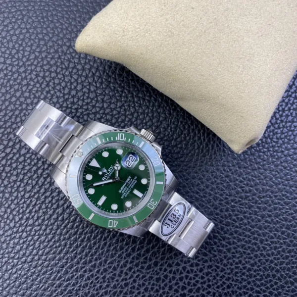Rolex Submariner Date 116610LV Stainless Steel Oyster 40MM Green Dial Mens Replica Watch - Image 6