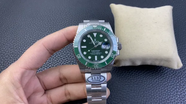 Rolex Submariner Date 116610LV Stainless Steel Oyster 40MM Green Dial Mens Replica Watch - Image 9