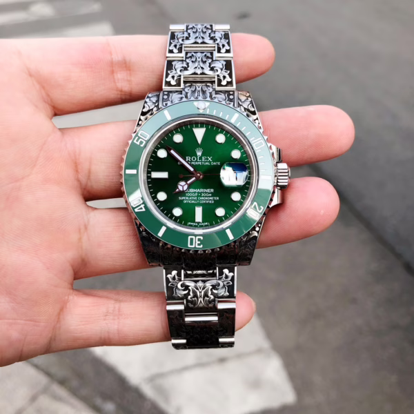 Huckleberry Custom Rolex Submariner Green - Image 10