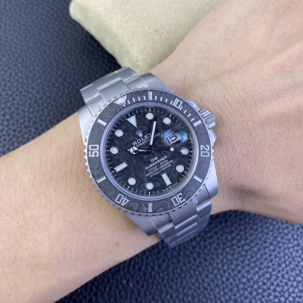 Custom Rolex Submariner Carbon Fiber - Image 3