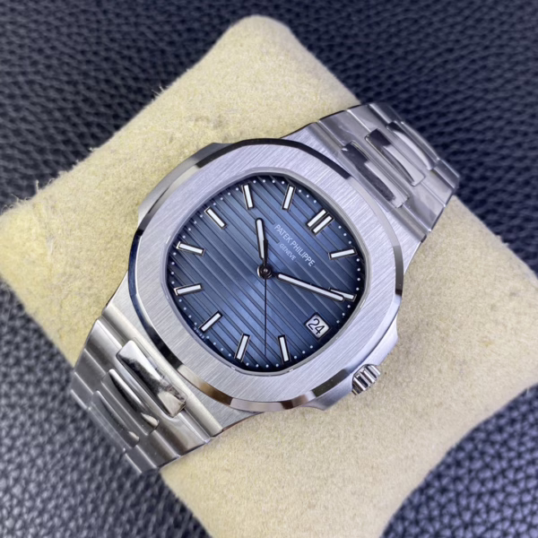 Patek Philippe Nautilus Self Winding Watch 5811 1G 001 Replica Watch - Image 5