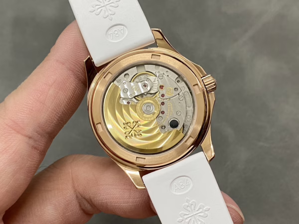 Replica Patek Philippe Aquanaut Rose Gold White Dial 5068R 010 36mm Lady Watch - Image 7