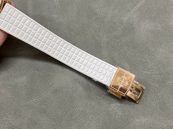 Replica Patek Philippe Aquanaut Rose Gold White Dial 5068R 010 36mm Lady Watch - Image 8